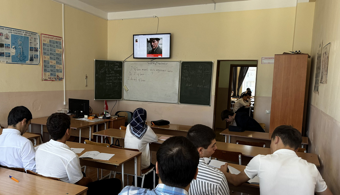 На страже безопасности Отчизны: в Энергетическом колледже прошли «Разговоры о важном» о подвиге Рихарда Зорге