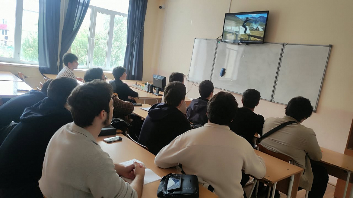 Патриотизм и ответственность: в Энергетическом колледже прошли «Разговоры о важном»